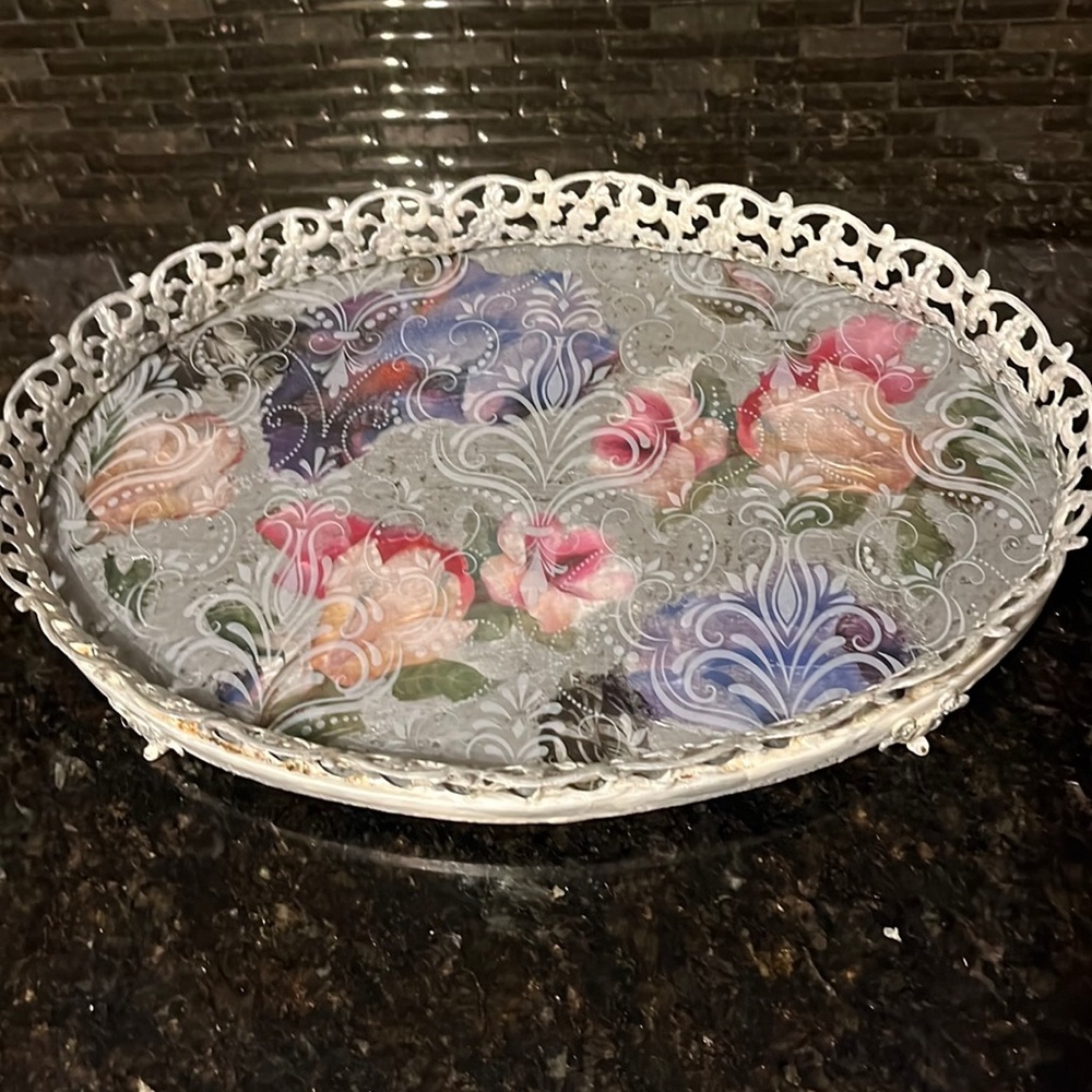 Up cycled vintage vanity tray